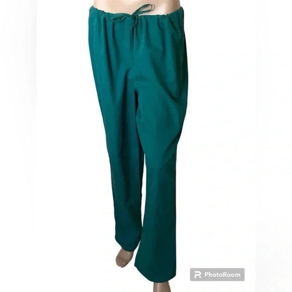 Green Scrub Pant Unisex Size Small Basic With Pocket& Drawstring Pullon EUC - Picture 1 of 6
